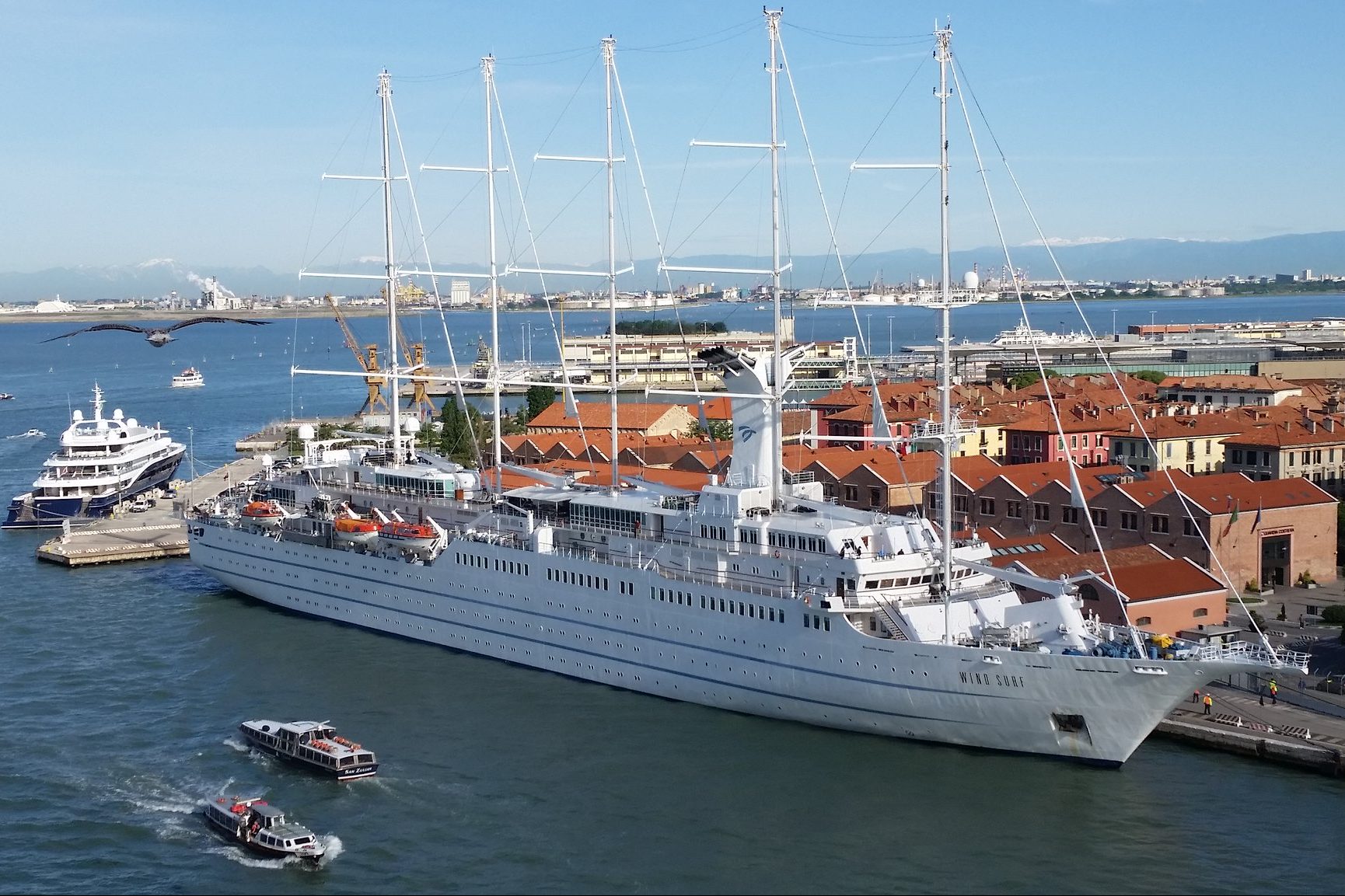 Wind Surf in Venetië - copyright Cruisereiziger